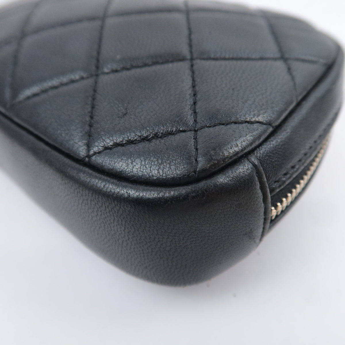 CHANEL Matelasse Mini Cosmetic Pouch Lambskin