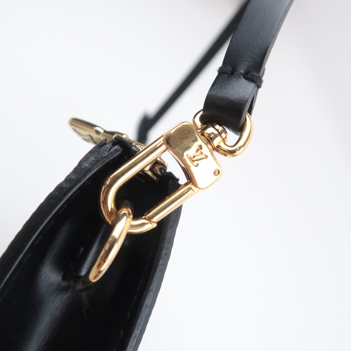 Louis Vuitton Epi Pochette Accessoires Accessory Pouch M52942