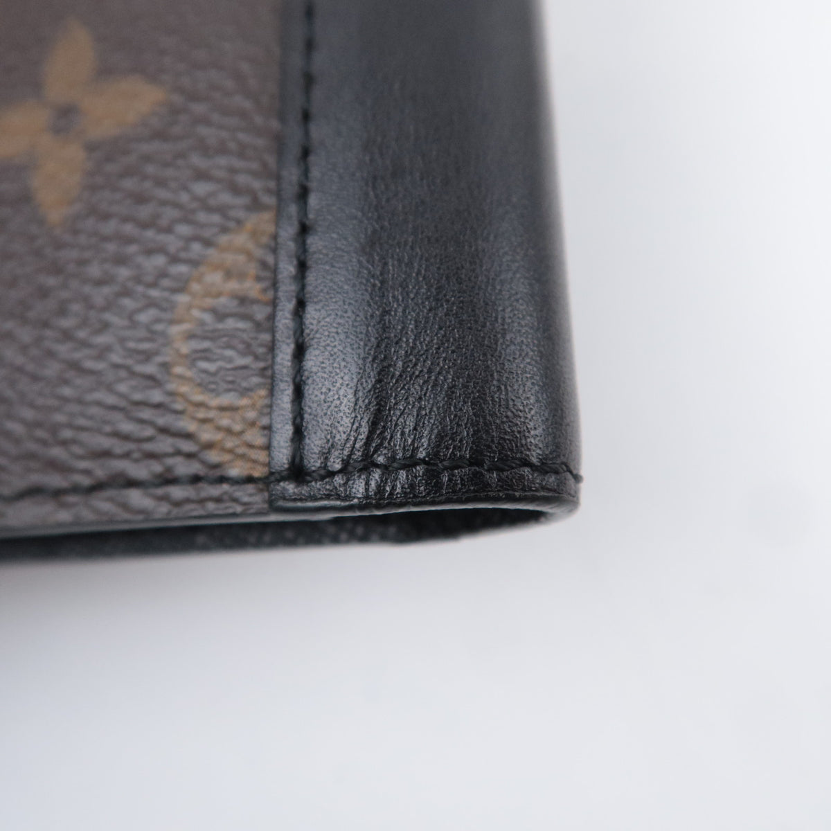 Louis Vuitton Monogram Macassar Portefeuille Brazza M69410