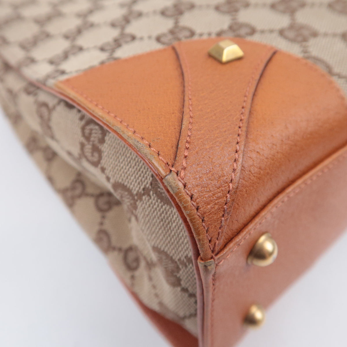 GUCCI GG Canvas Handbag 120895