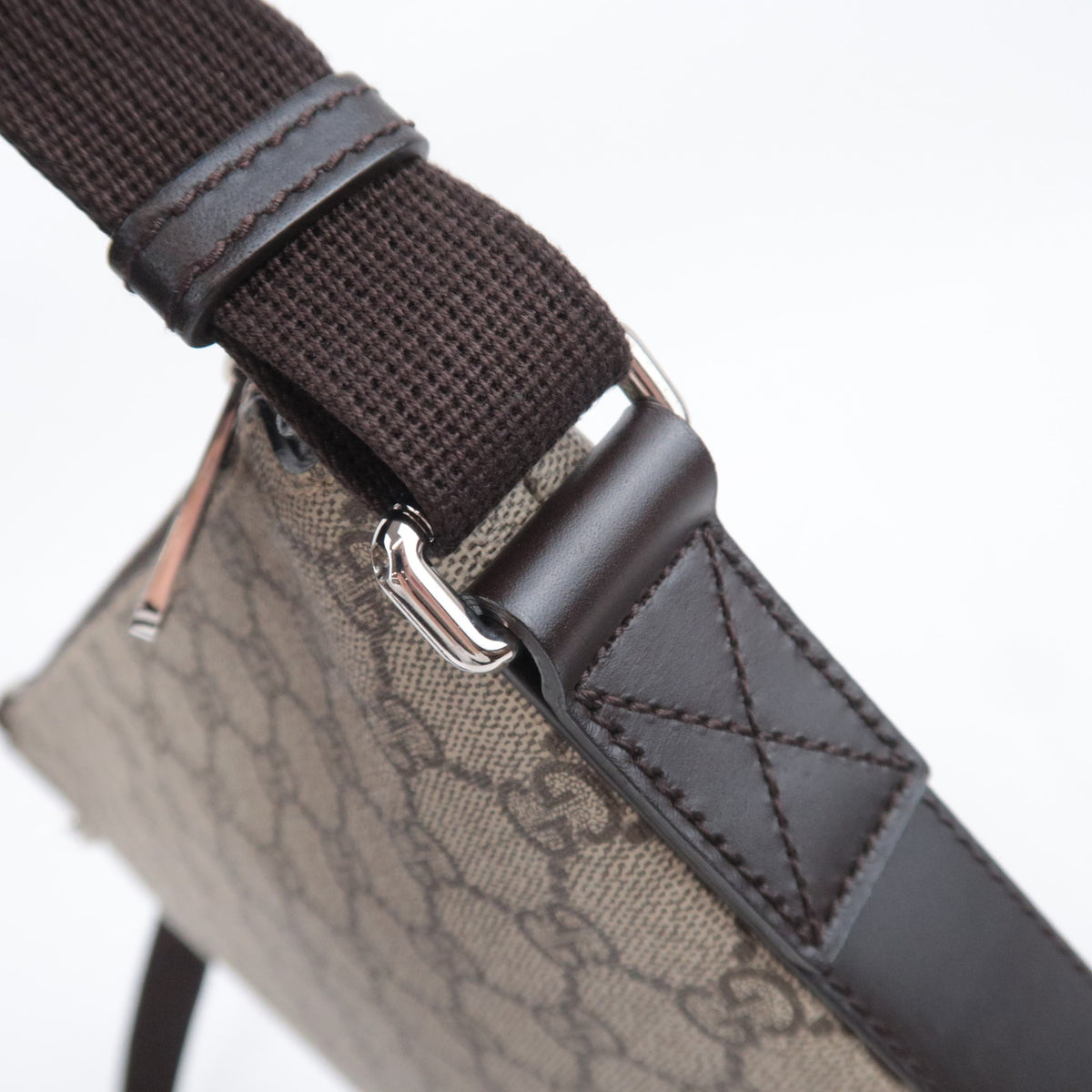 GUCCI GG Supreme Shoulder Bag 406408