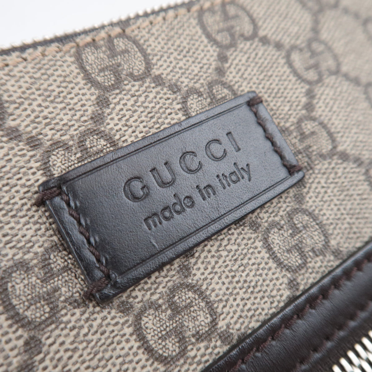 GUCCI GG Supreme Shoulder Bag 406408