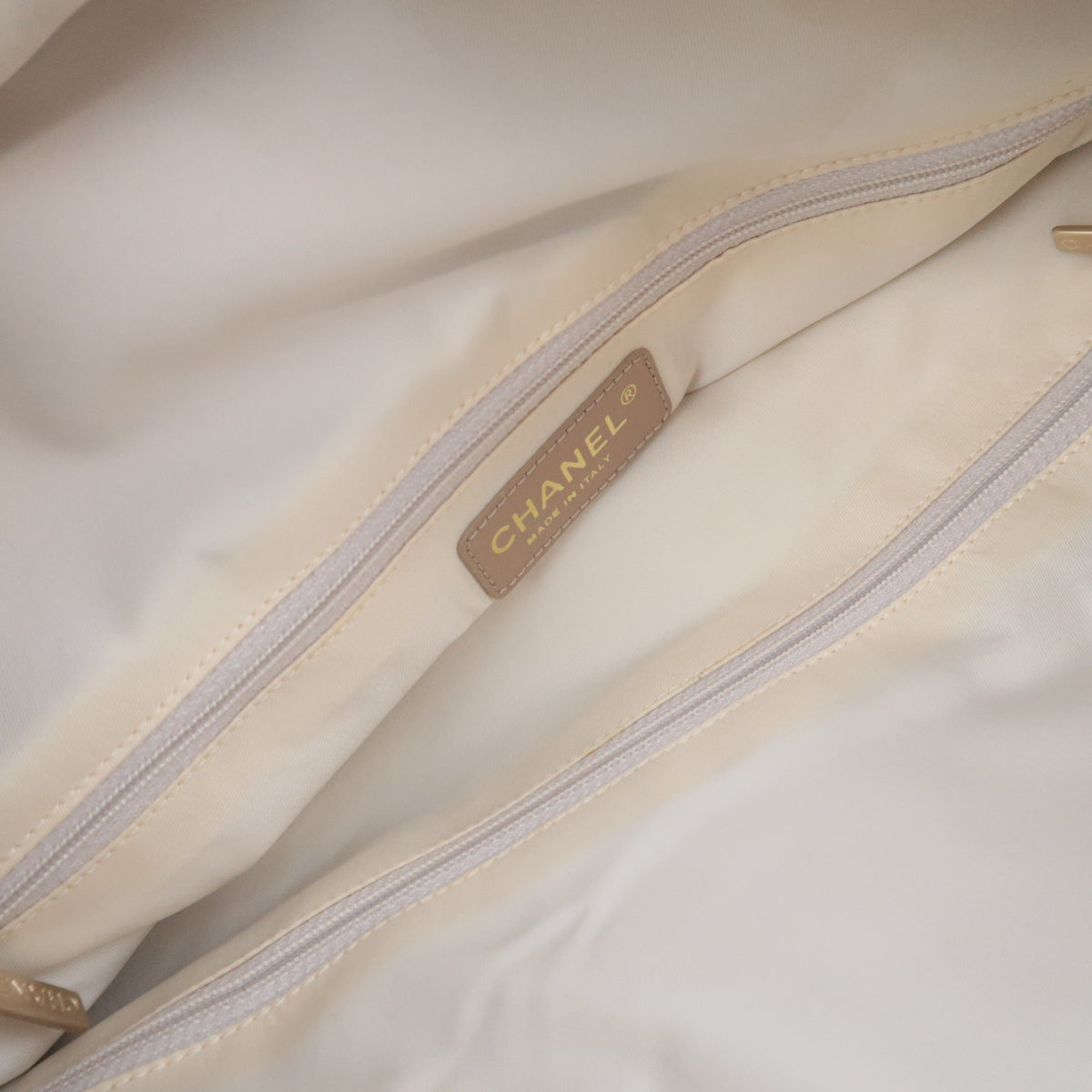 CHANEL New Travel Line GM Tote Bag A15825