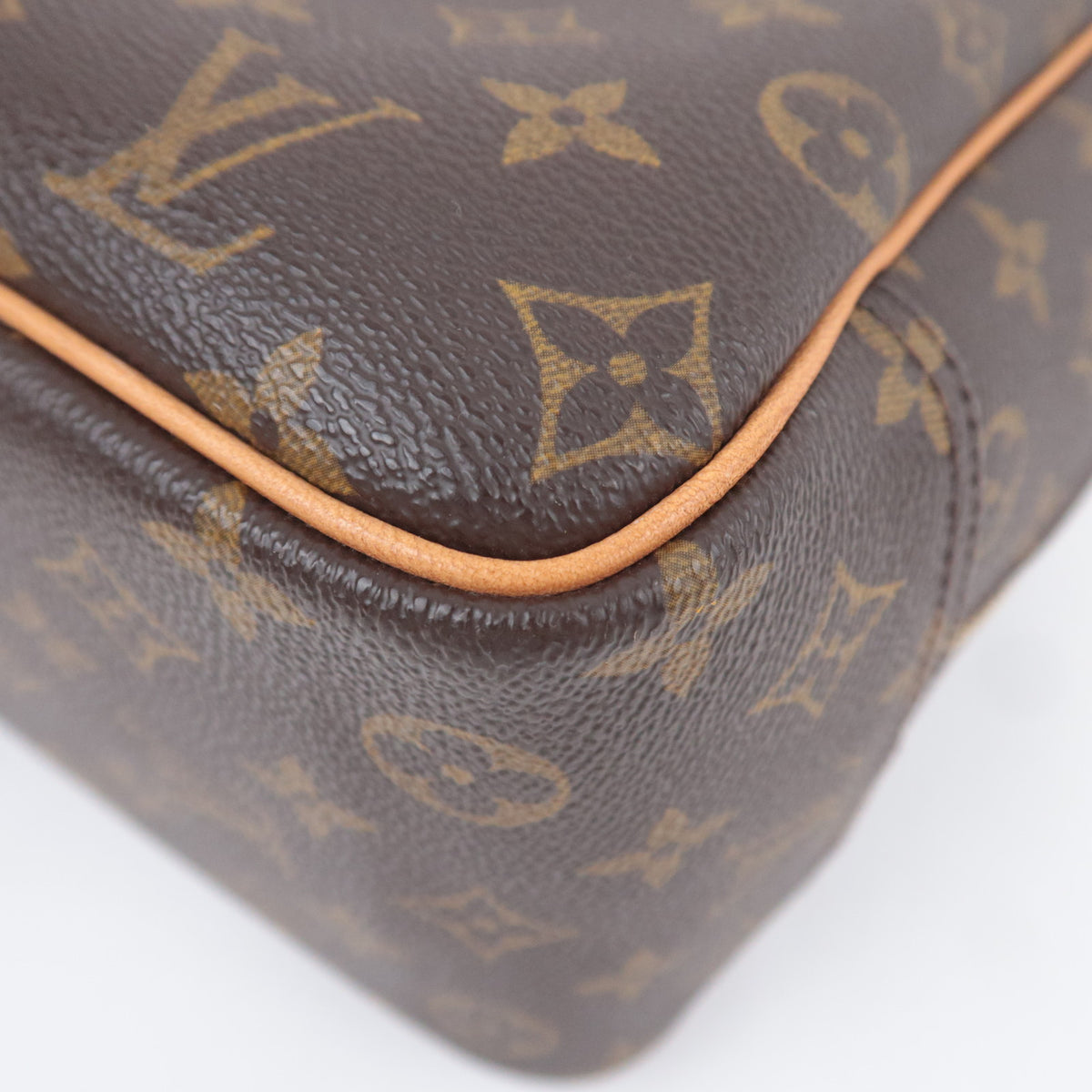 Louis Vuitton Monogram Deauville Handbag M47270