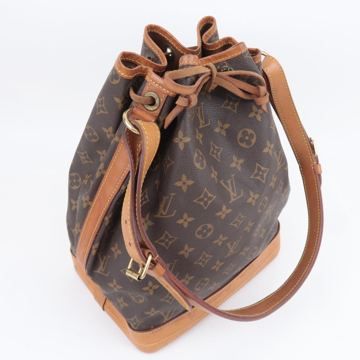 Louis Vuitton Monogram Noe Shoulder Bag M42224