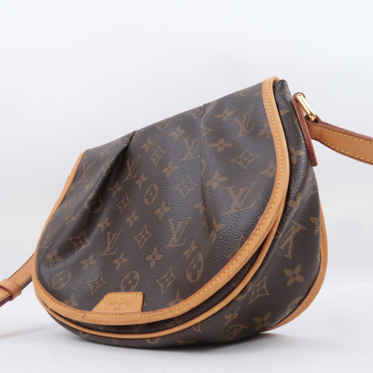 Louis Vuitton Monogram Menilmontant PM Shoulder Bag M40474