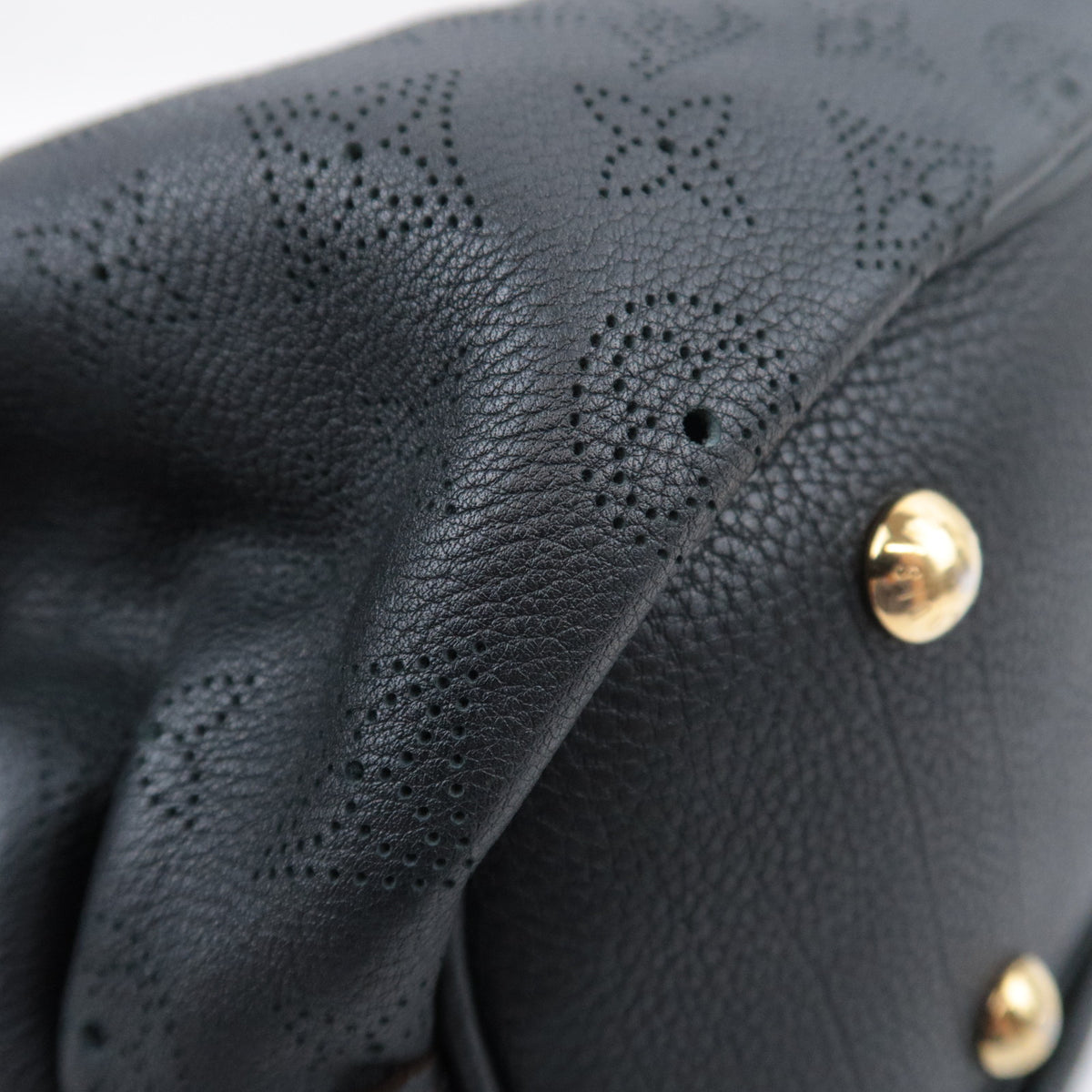 Louis Vuitton Monogram Mahina XS Shoulder Bag M95660