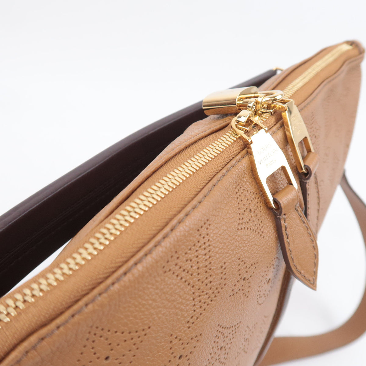 Louis Vuitton Monogram Mahina Selene PM M94212