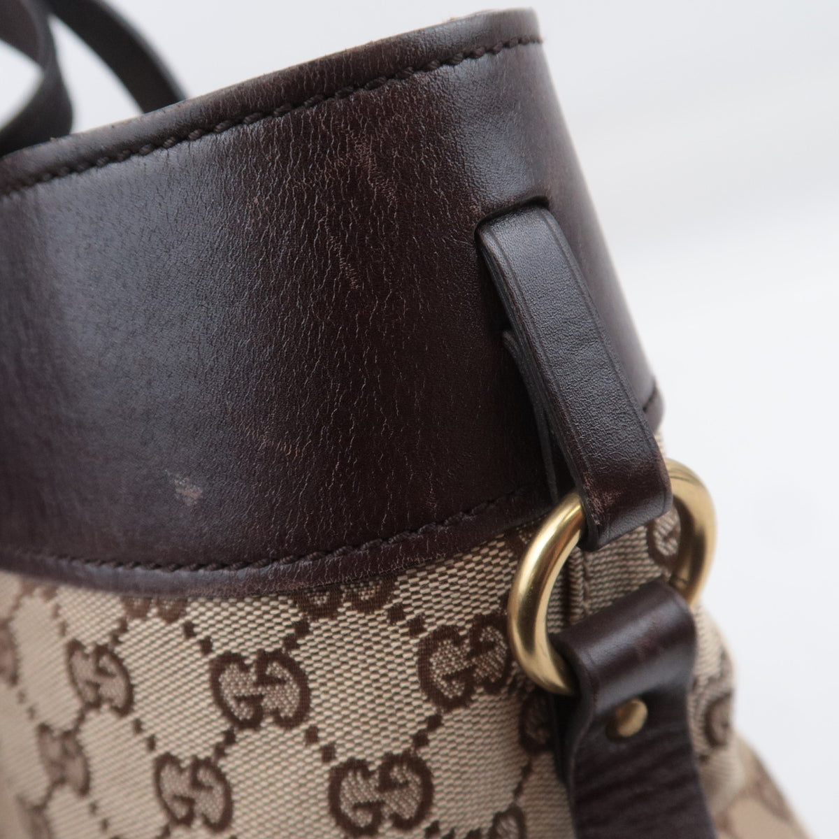 GUCCI GG Canvas Front Belt Tote Bag 106251