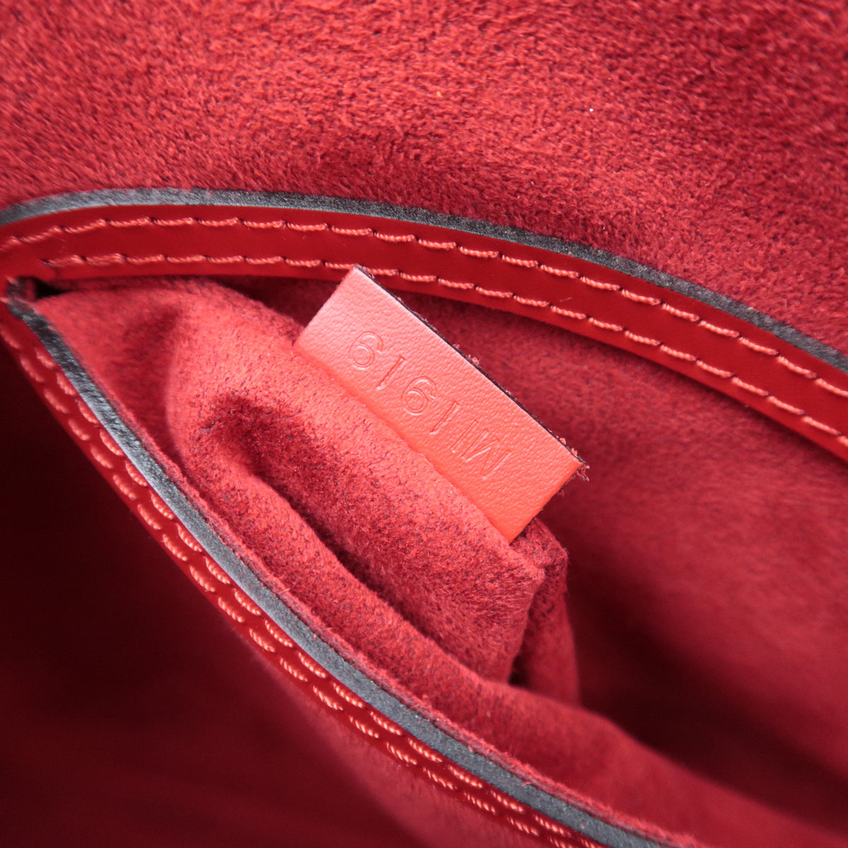 Louis Vuitton Epi Alma Hand bag M52147