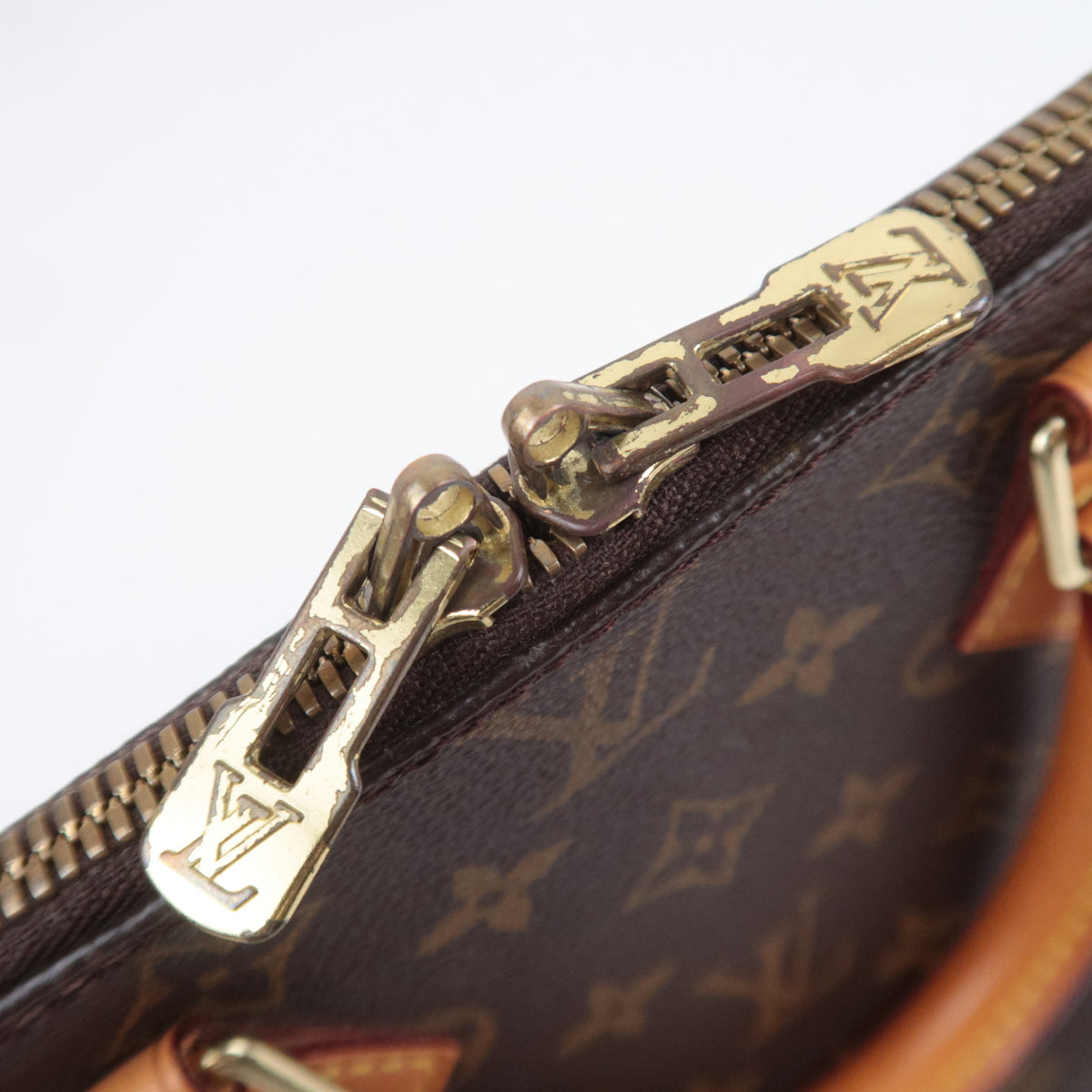 Louis Vuitton Monogram Alma Hand Bag M51130