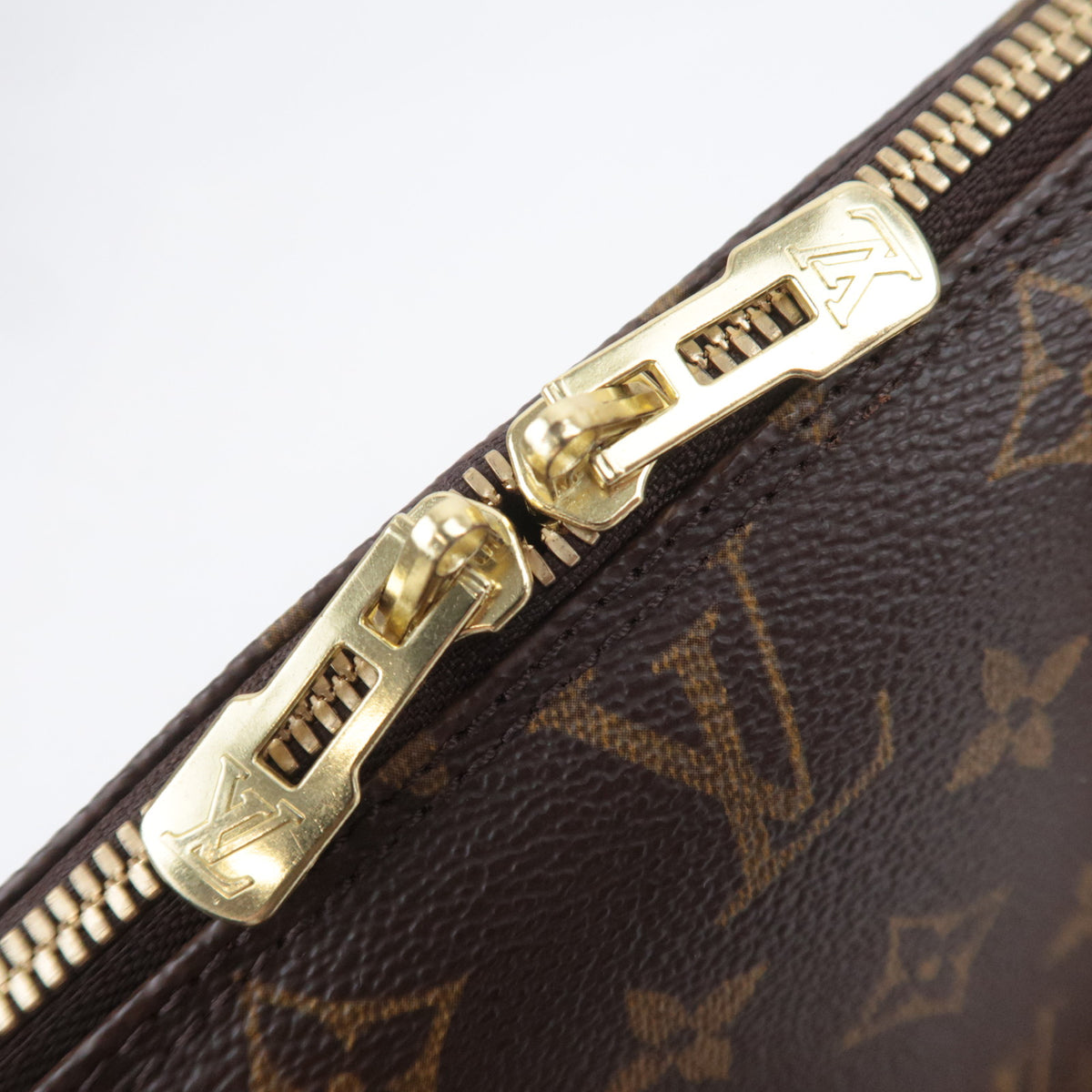 Louis Vuitton Monogram Alma Hand Bag M51130