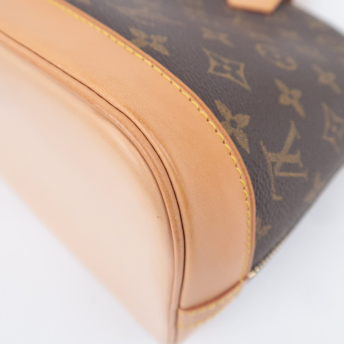 Louis Vuitton Monogram Alma Hand Bag M51130