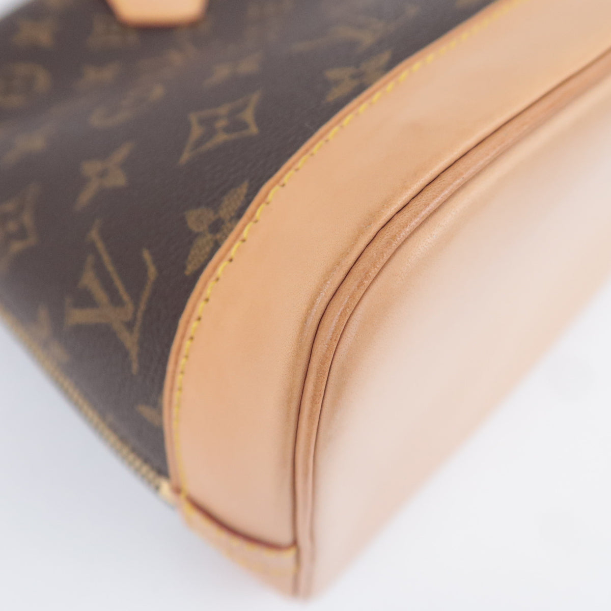 Louis Vuitton Monogram Alma Hand Bag M51130
