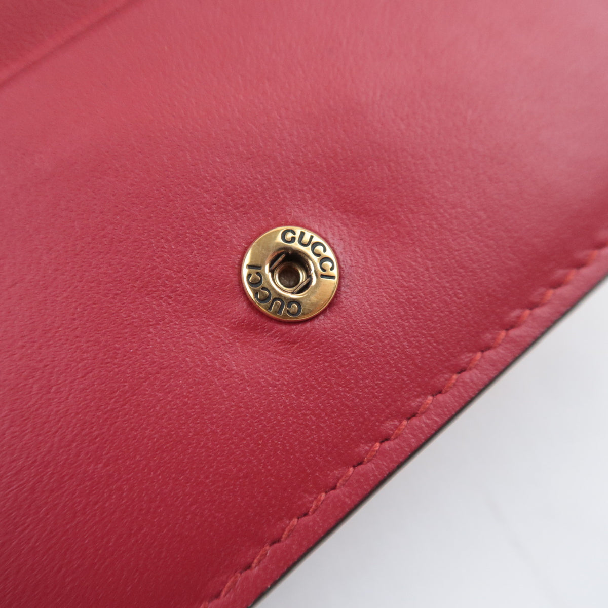 GUCCI GG Supreme Cherry Bi-Fold Wallet 476050