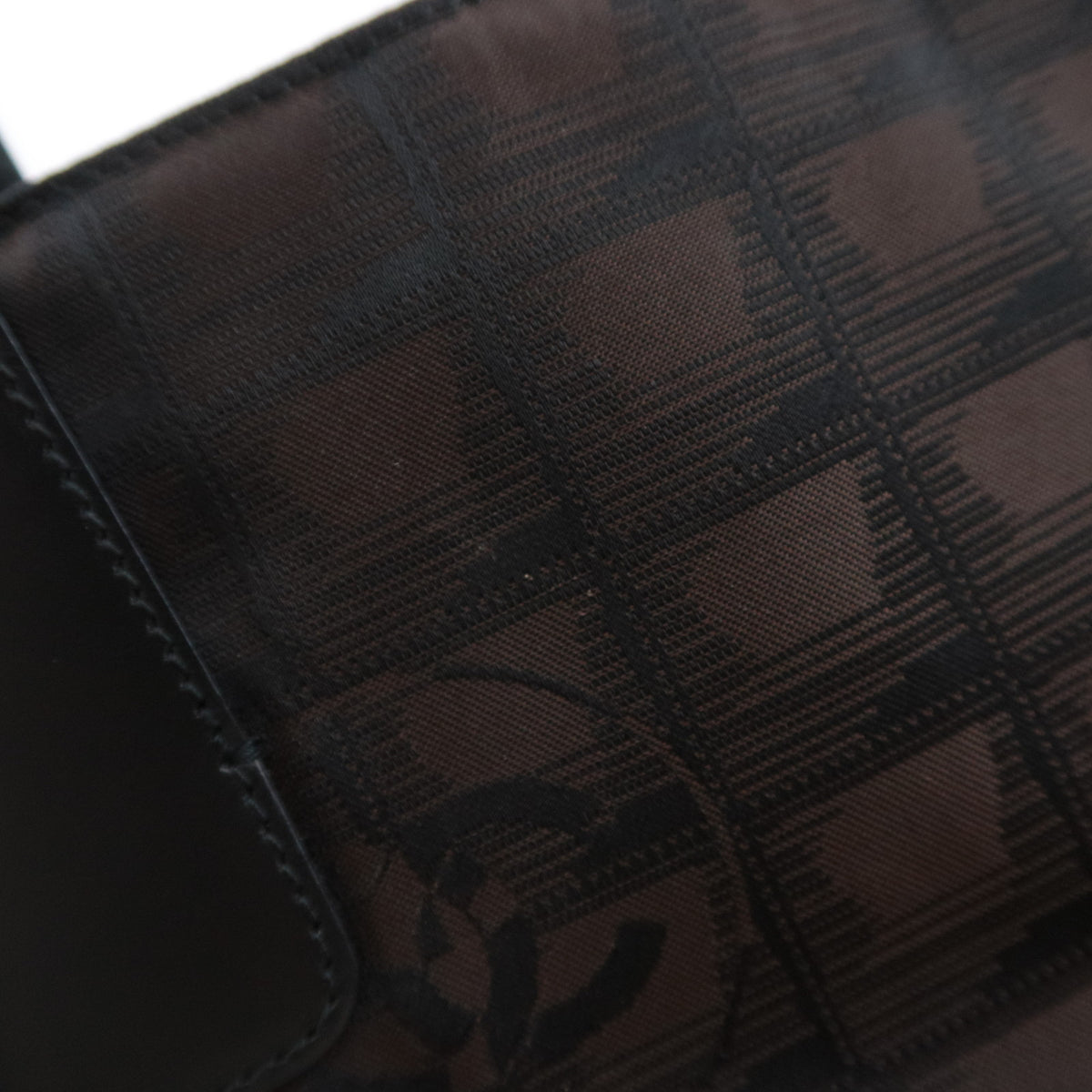 CHANEL New Travel Line Tote GM A15825