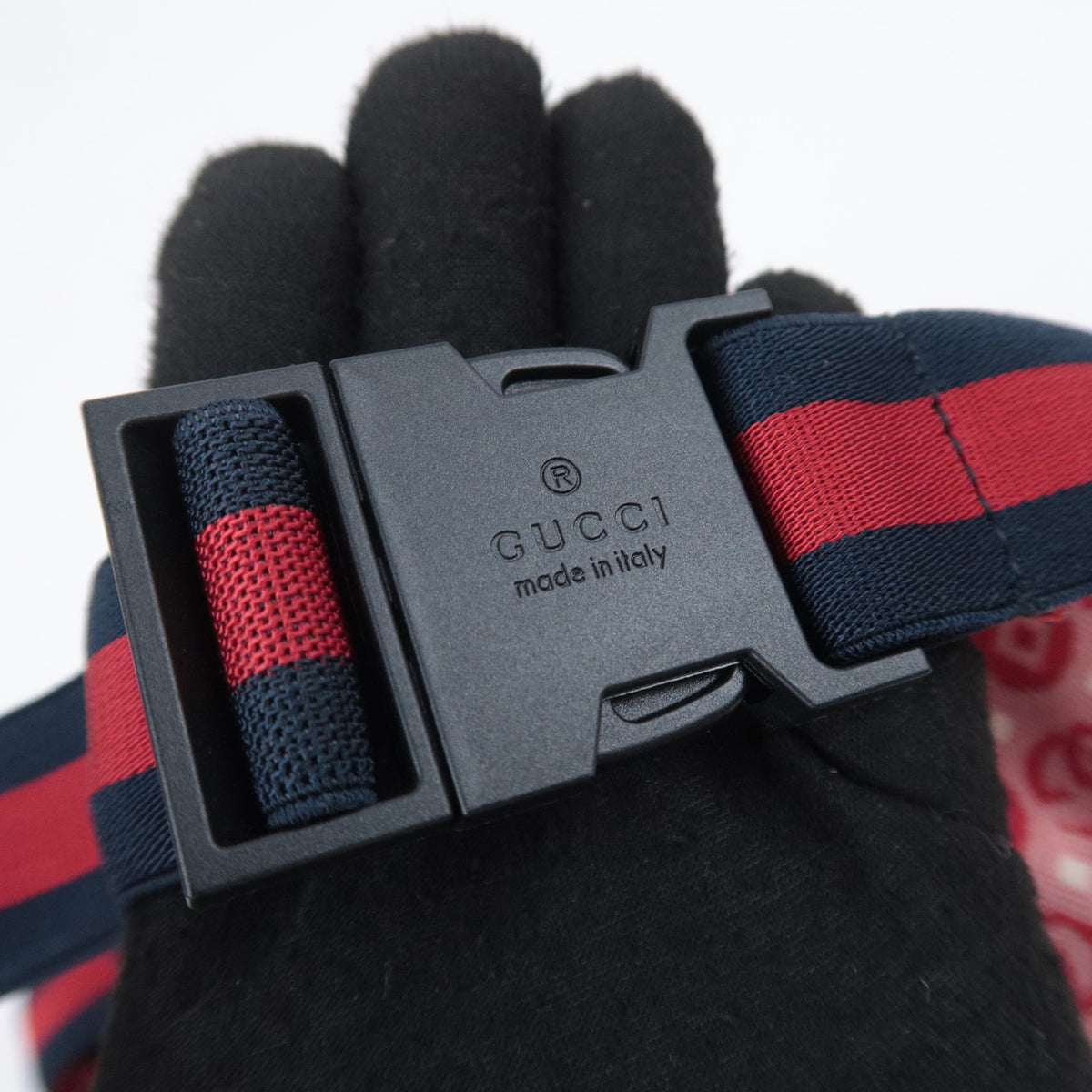 GUCCI Children's Star Body Bag 502095
