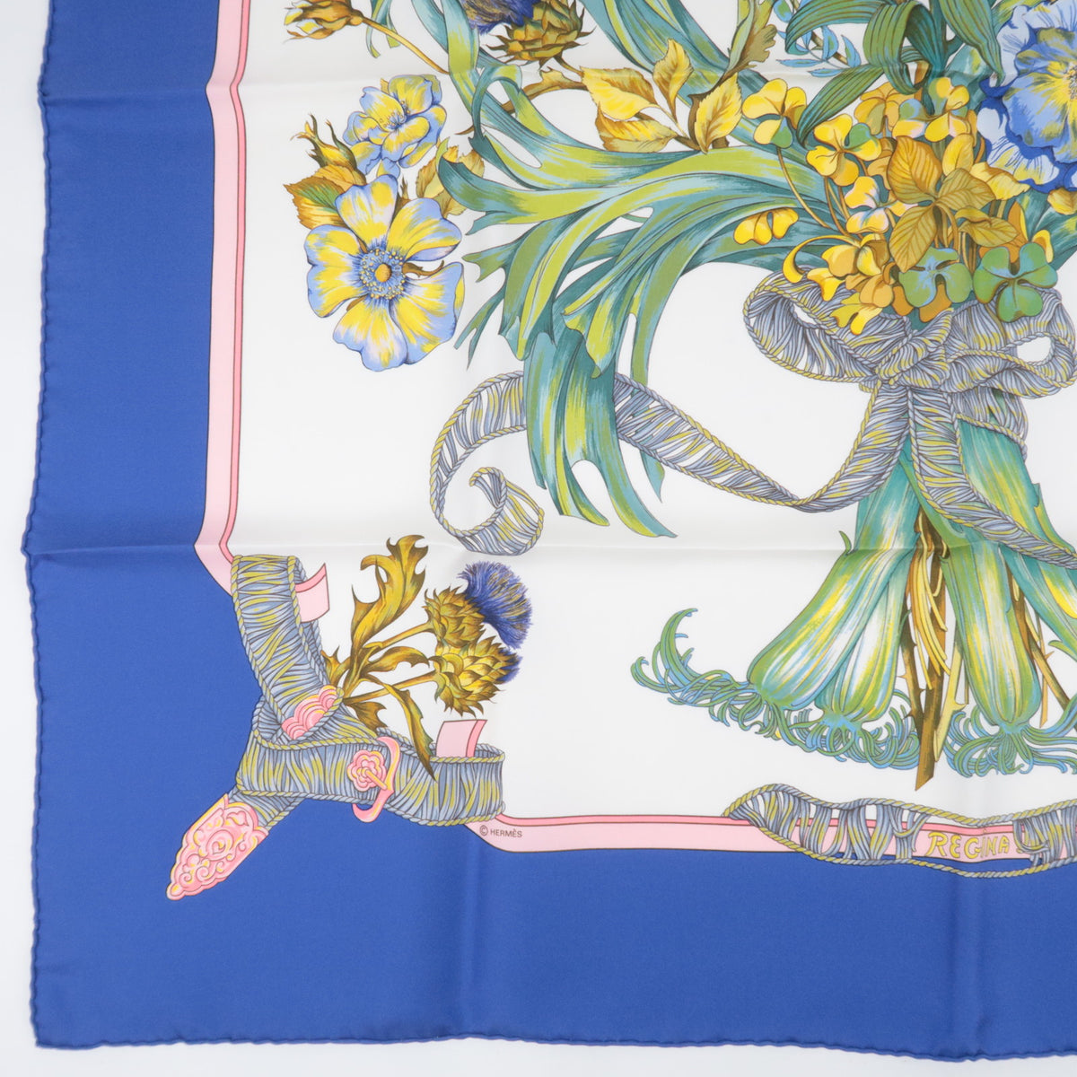 HERMES Carre 90 Scarf REGINA